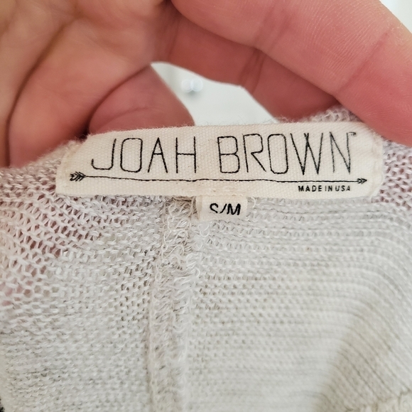 𝅺Joah Brown | Live in Slouchy Tank - Picture 9 of 9